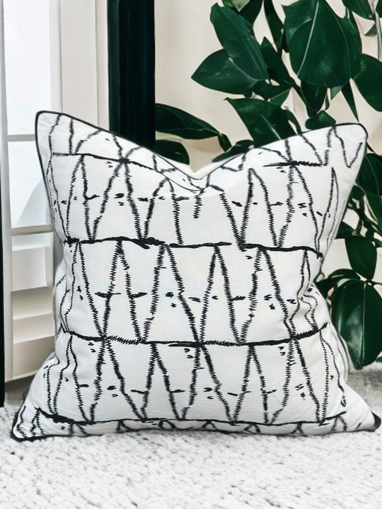 VIVA015 White
