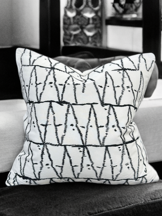 VIVA015 White