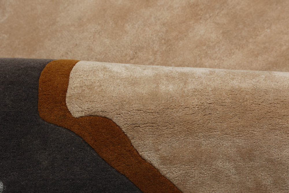 Beluga Tufted Design 23