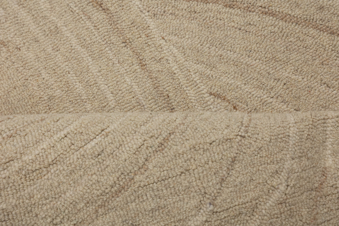 Beluga Tufted Design 28