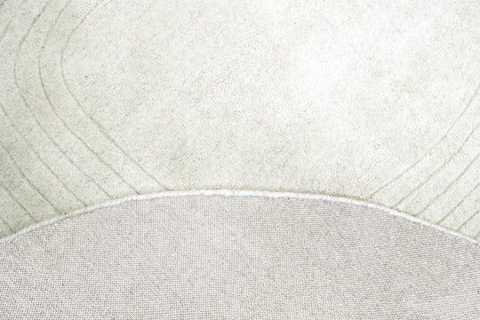 Beluga Tufted Design 56 Ivory