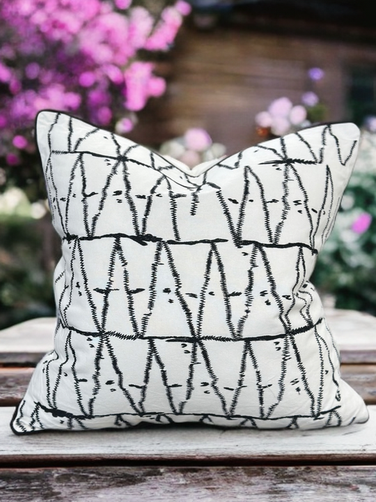 VIVA015 White