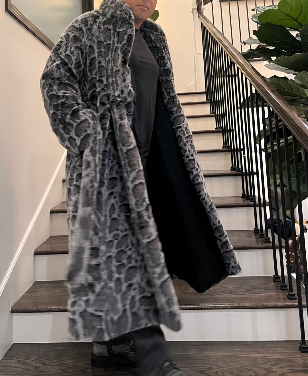Faux Mink Robe - MINKO 12 Black Leopard