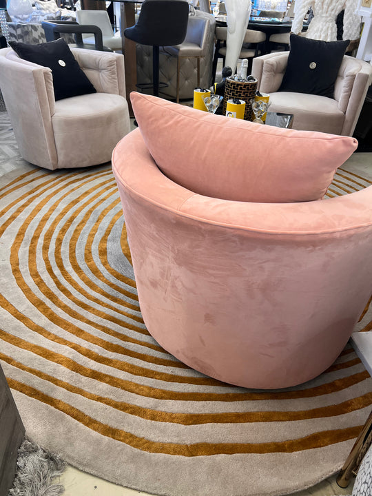 Beluga Tufted Design 50 Round Area Rug