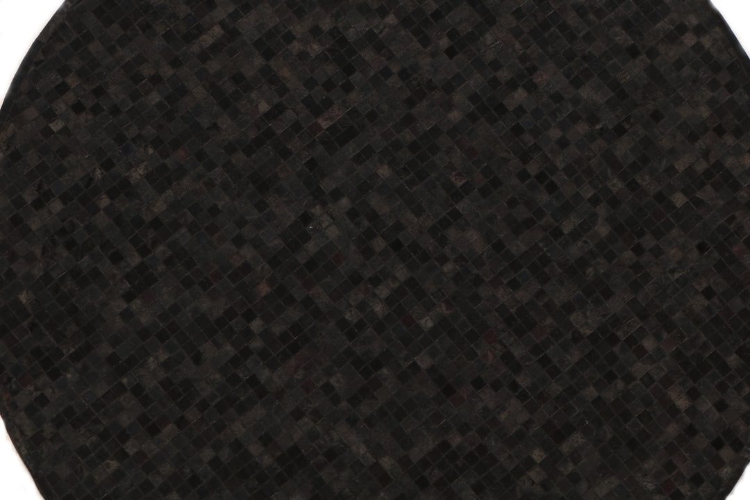 Tikkul Solid Black Round