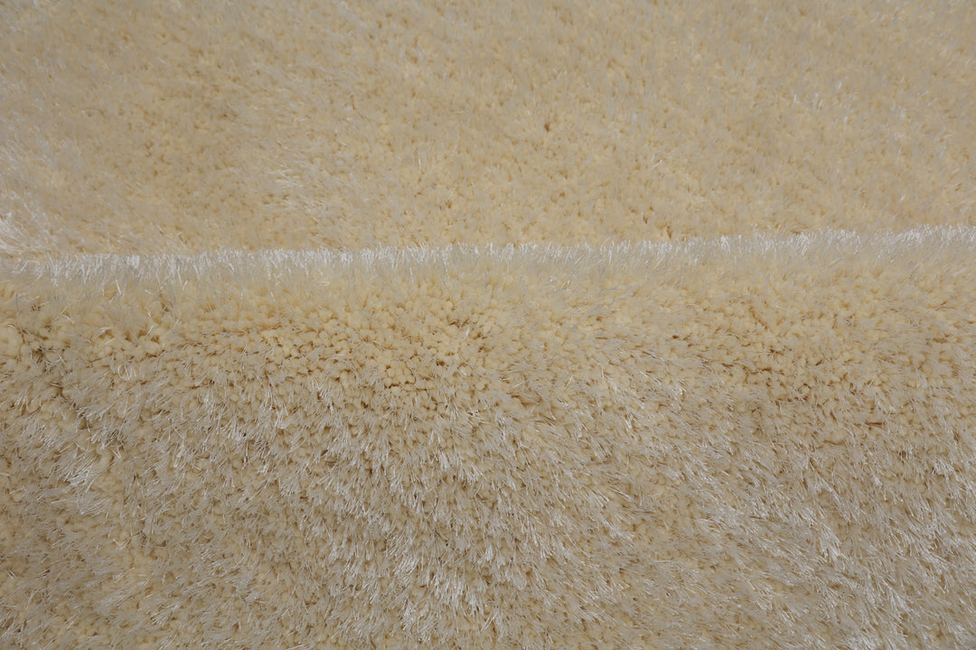 Shaggy Viscose Solid Cream
