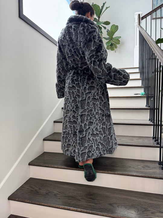 Faux Mink Robe - MINKO 12 Black Leopard