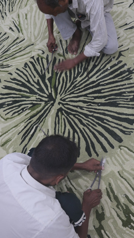 Beluga Tufted Design 72