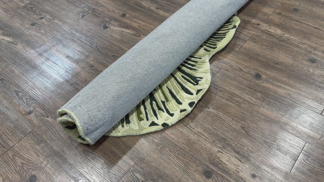 Beluga Tufted Design 72