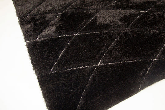 Sorrento 722 Black Shag Area Rug