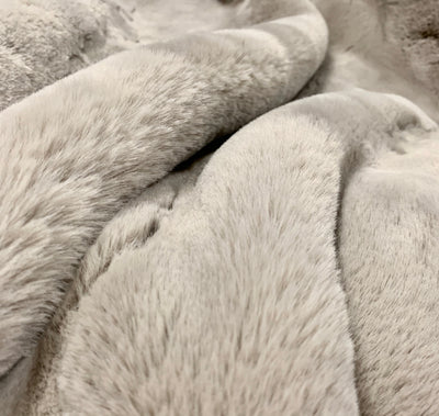 Chinchilla Feel Faux Fur Throw/Blanket