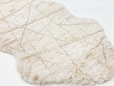 Metallic Area Rug White Scattered