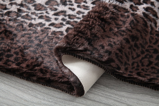 Lepo Area Rugs Collection
