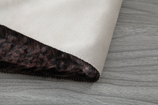 Lepo Area Rugs Collection