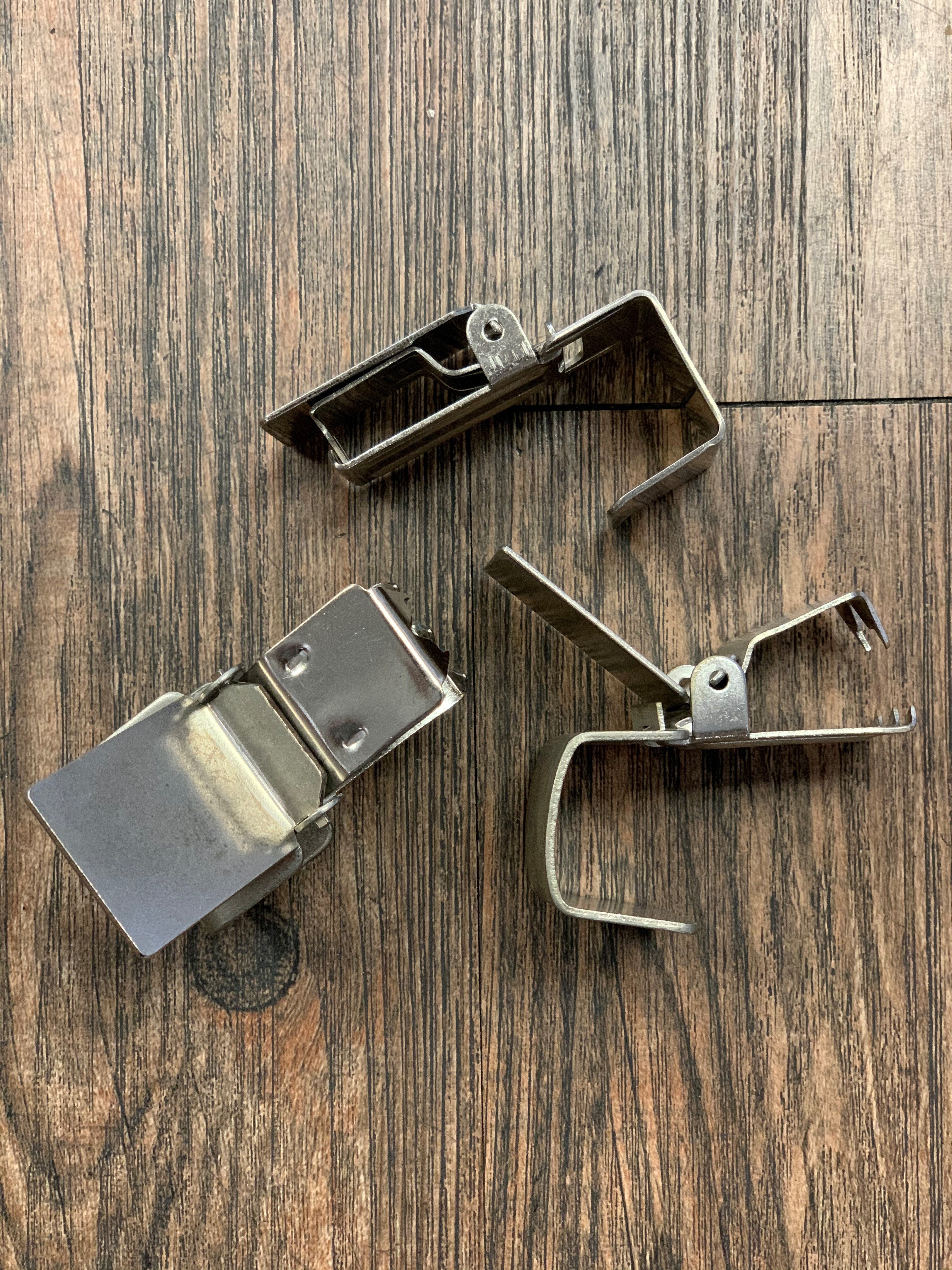 Rug Clip1 – Rug Factory Plus