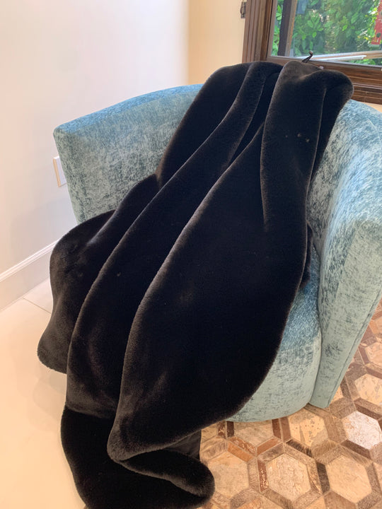 Chinchilla Feel Faux Fur Throw/Blanket