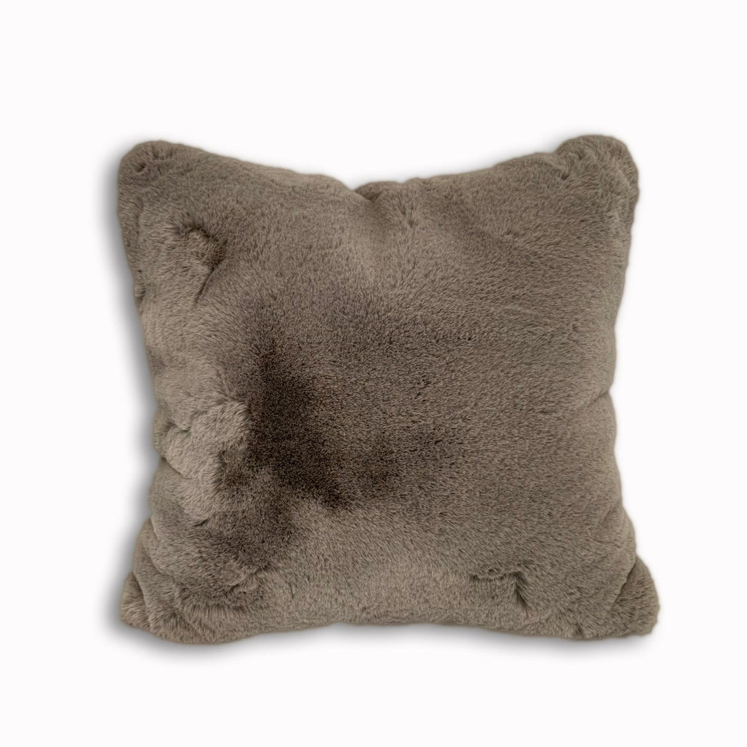 Modern Soft Luxury Chinchilla Feel Faux Fur Pillow by Rug Factory Plus - Rug Factory Plus