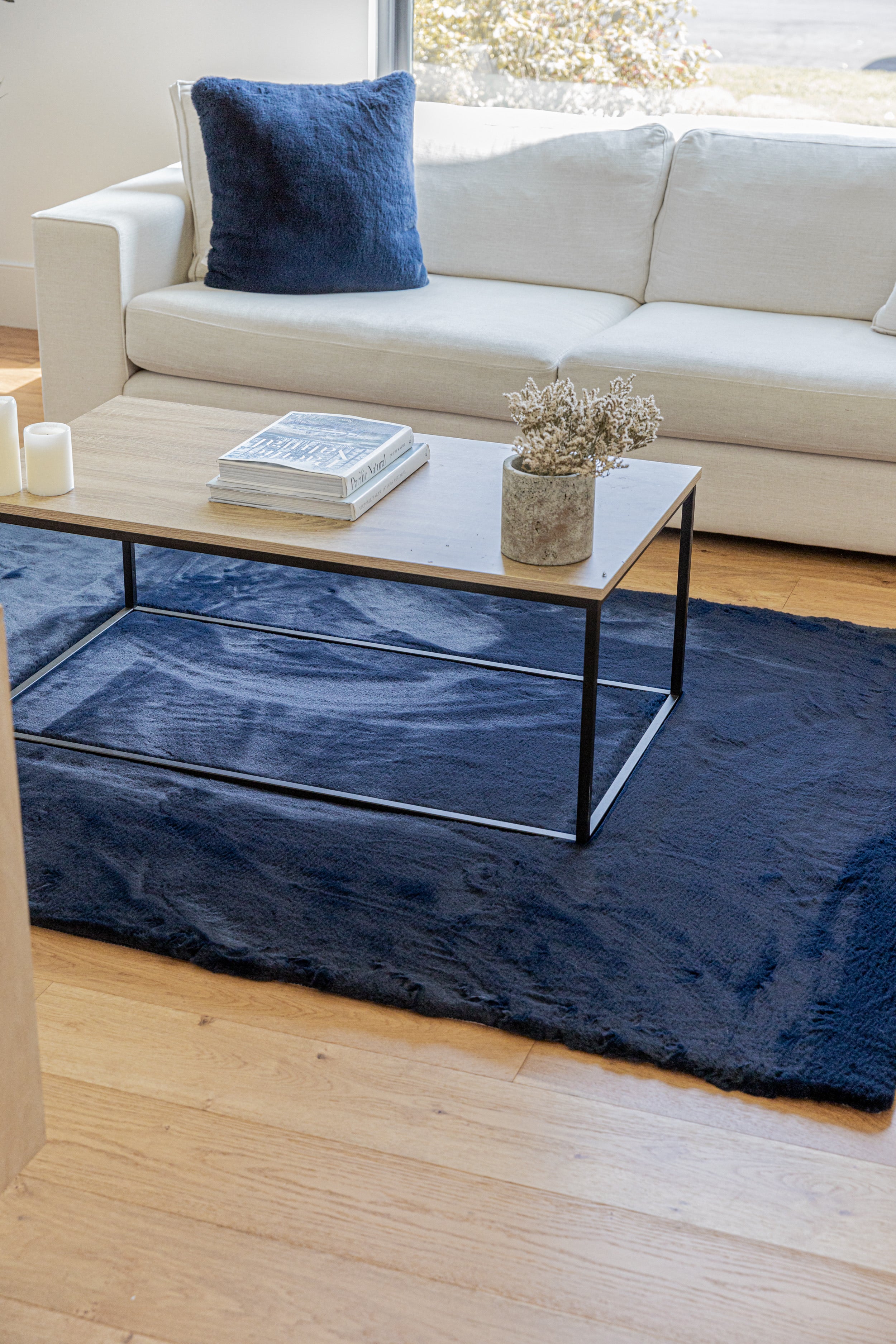 Modern Soft Luxury Chinchilla Faux Fur Area Rug by Rug Factory Plus