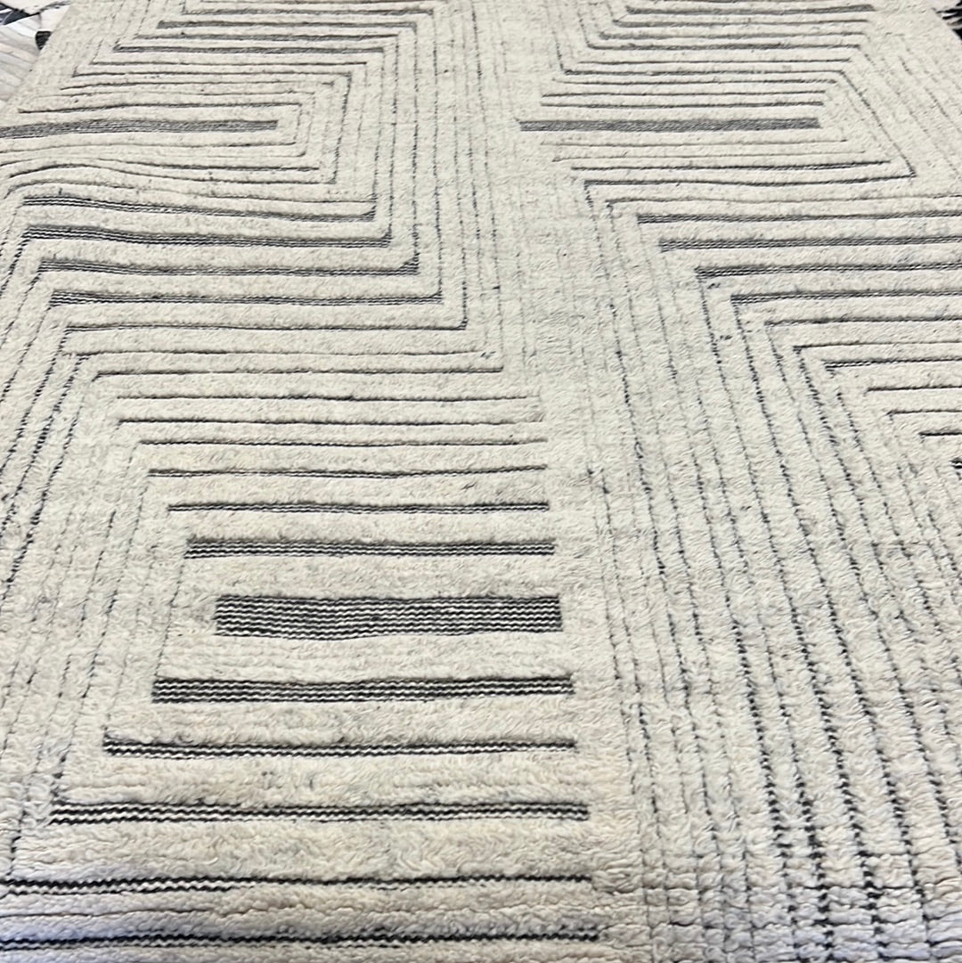 Handknotted KV-MC-189