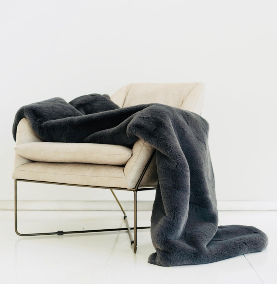 Chinchilla Feel Faux Fur Throw/Blanket