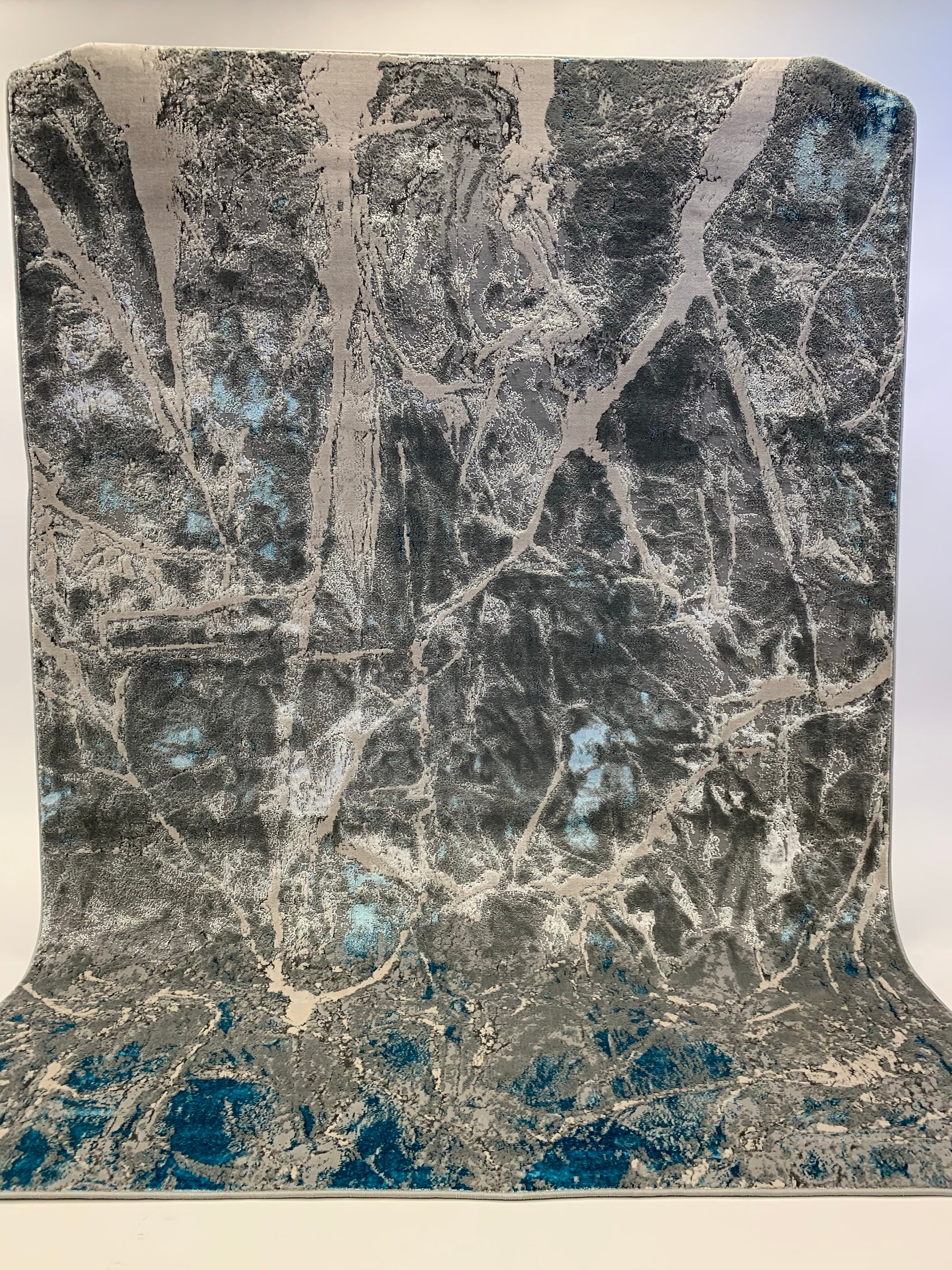 Maximus 208 With Blue/ Platinum Metallic – Rug Factory Plus