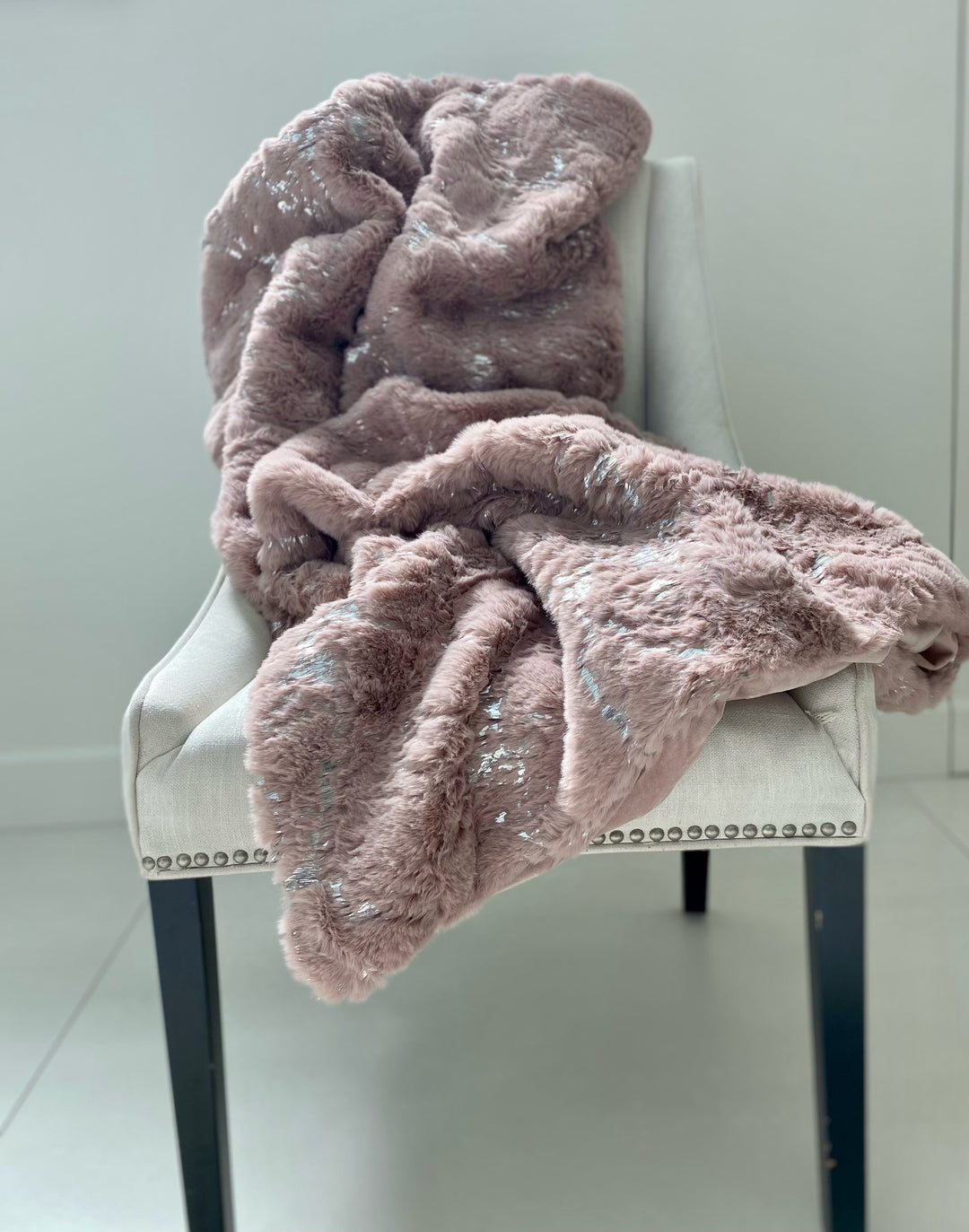 Metallic Throw / Blanket Collection