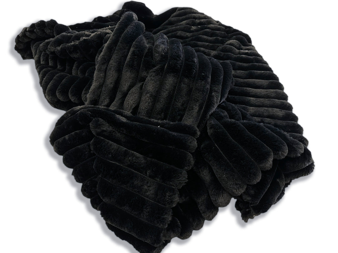 REXA 2 BLACK THROW